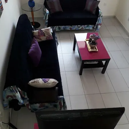 Дом отдыха Polyxenia House *