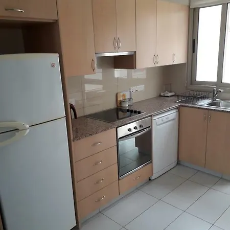 Polyxenia House Протарас